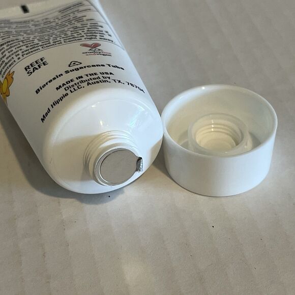 Mad Hippie Zinc Oxide Sunscreen Hydrating Facial SPF 25+ UVA/UVB Broad Spectrum - Picture 3 of 8